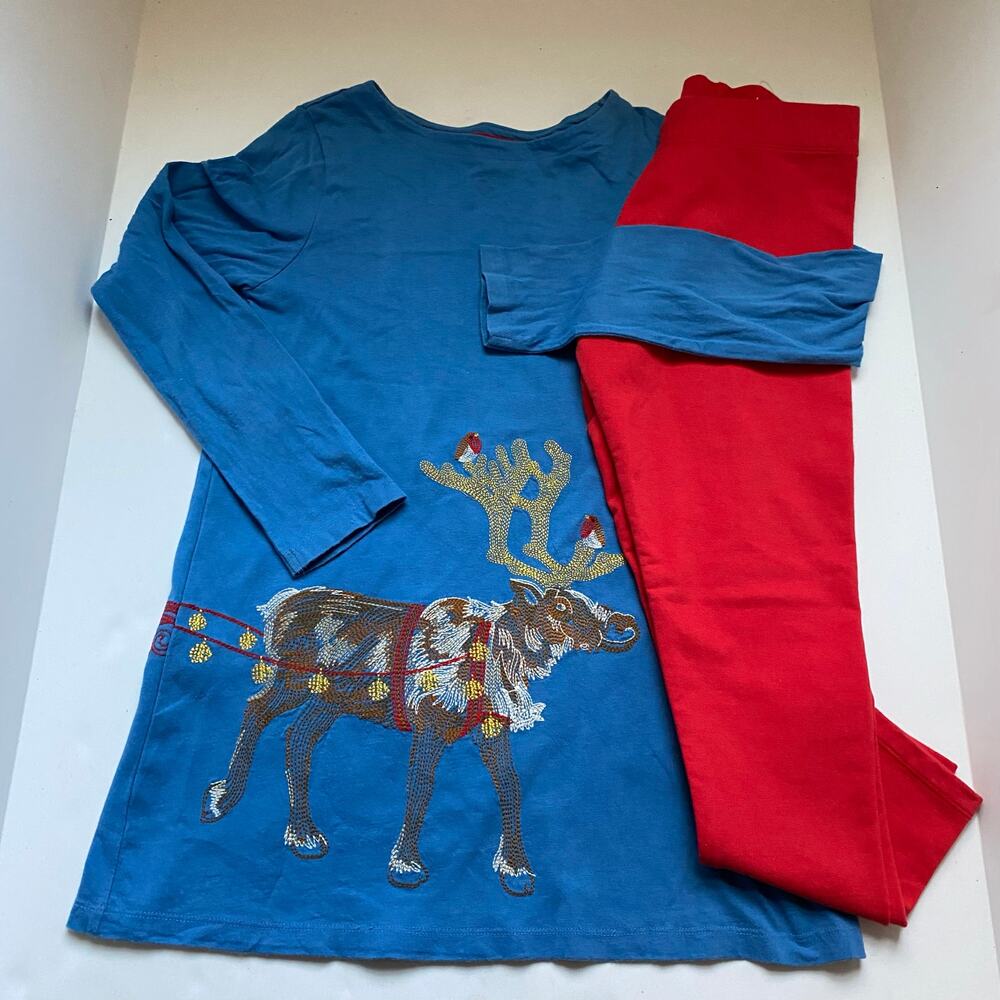 Mini Boden Superstitch Reindeer Sleigh Tunic & Red Cozy Leggings Outfit
